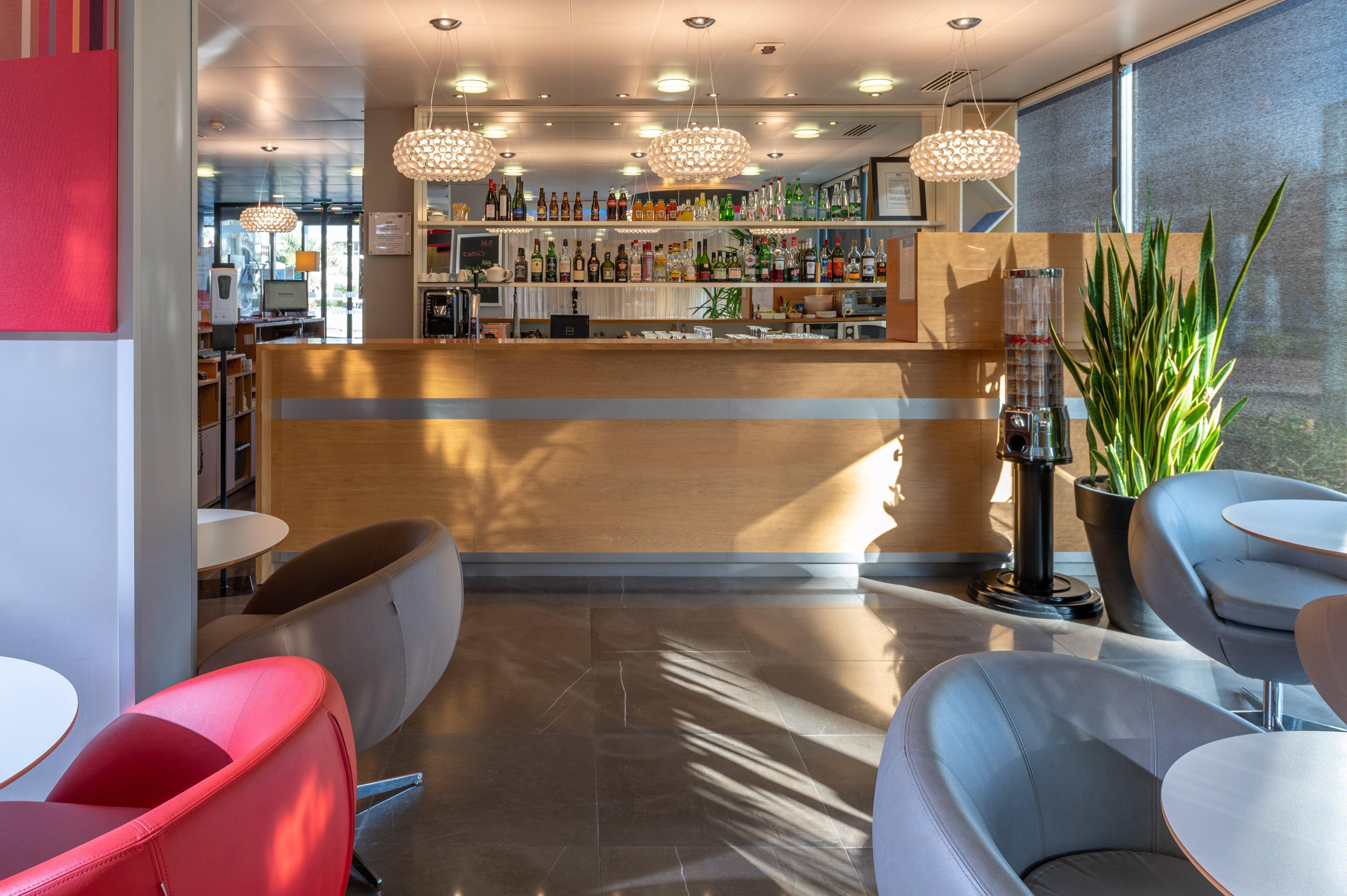 Holiday Inn Express Saint-Nazaire By Ihg Exterior foto
