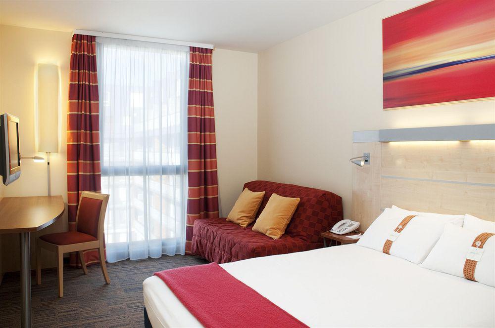 Holiday Inn Express Saint-Nazaire By Ihg Exterior foto